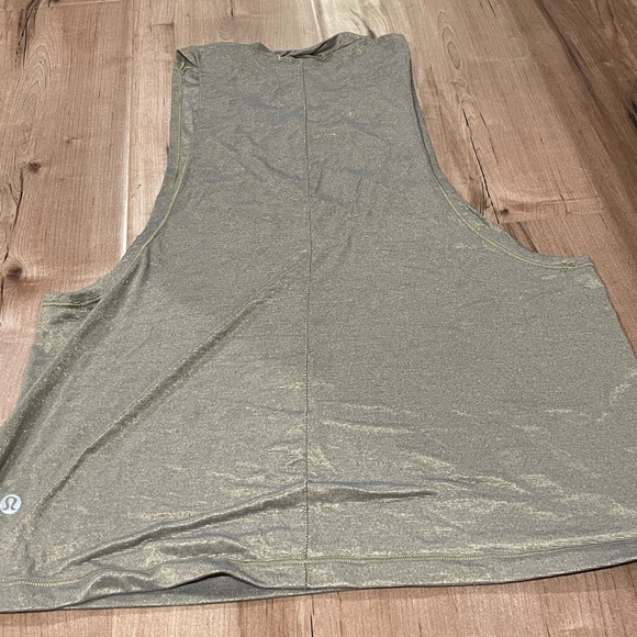Olive green with gold reflection tank - Picture 5 of 7